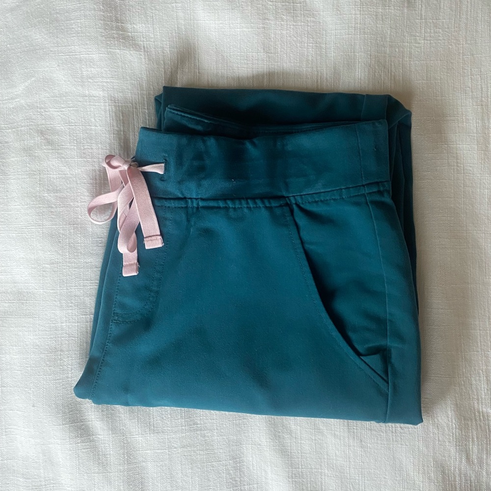 Figs caribbean blue Zamora jogger scrub pants